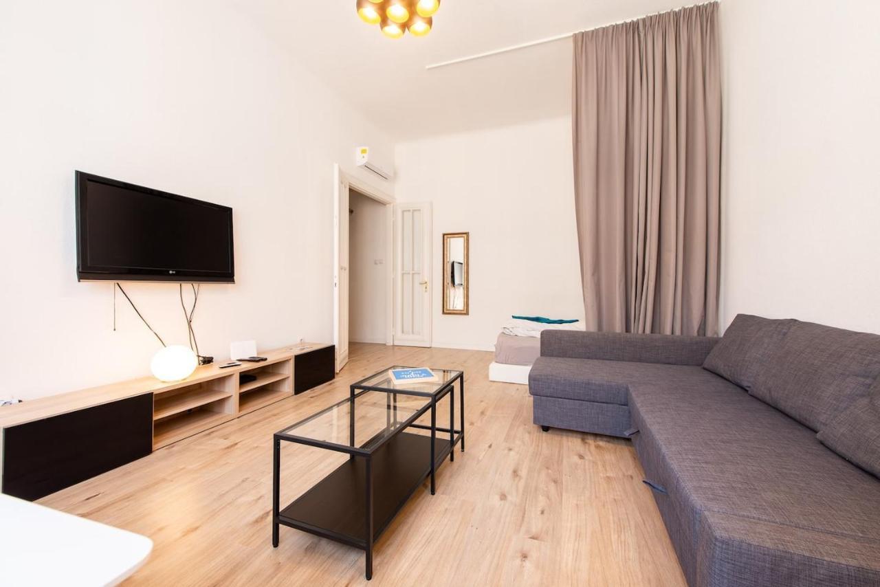 Budapest4U - New Apt In The Central Of Budapest Eksteriør billede